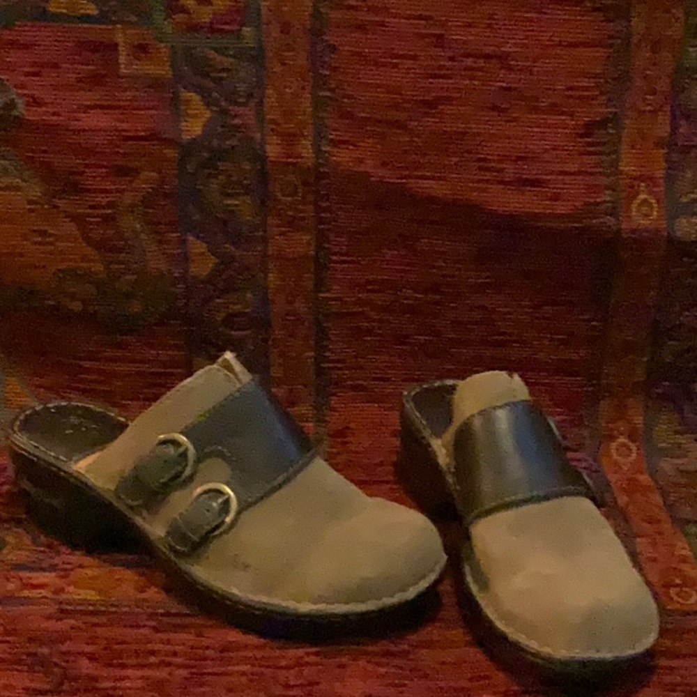 LOVIN’ b.o.c CLOGS
